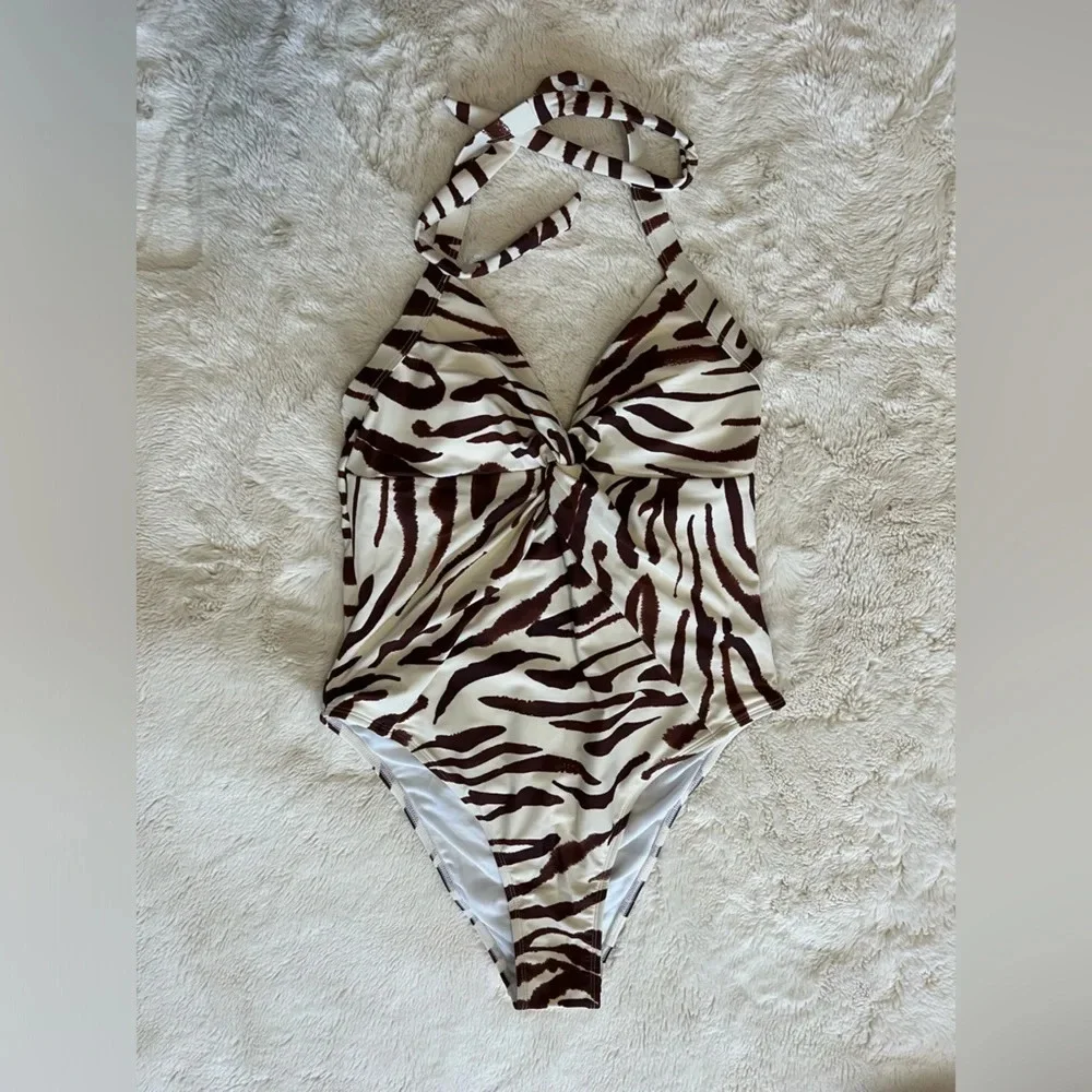 Women’s New Cupshe Brown Cream Zebra Animal Print One Piece Halter Swimsuit M